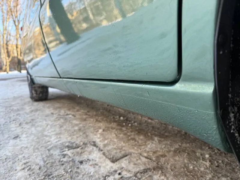 Продаю chevrolet lanos 2008 года выпуска. автомобиль в отличном состояние техническое состояние отличное. двс 1.5 e-tec, коробка механическая. ходовая часть обслужена. комплектация sx(гур, кондиционер,2 стеклоподъемника, акустика с aux и bluetooth) кузов автомобиля без дефектов. корозия и ржавчина отсутствуют. пороги, днище, стаканы как новые юридически чистый автомобиль, переоформление без проблем более подробно расскажу по телефону осмотр донецк 340.000 рублей. торг у капота +79495097888 📲 tg: … 📞 звоните: +7(949)5097888 - фотография - 7