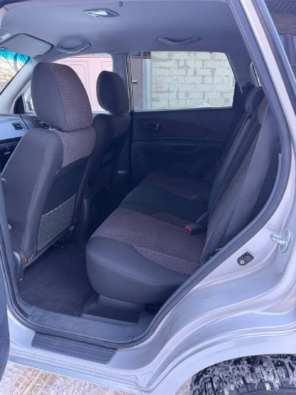 Продам: hyundai tucson корейской сборки! в идеальном состоянии! 2007 года выпуска! 228.000т. родного пробега любые проверки. пробег подтверждается! двигатель 2.0 литра бензин. коробка:механика, передний привод! все стекла родные! автомобиль полностью обслужен, вложений не требует!двигатель, коробка, ходовая идеал!комплектация: кондиционер, подогрев переднего- заднего стекла! подогрев зеркал, эл. зеркала, подогрев передних сидений, 4 электростеклоподъемника, tcs, abs, esp, противотуманные фары, центральный замок. два ключа, юридически чистый!г. шахтерск цена:890.000р +7 (949) 314 90 54 📞 звоните: +7(949)3149054 - фотография - 10