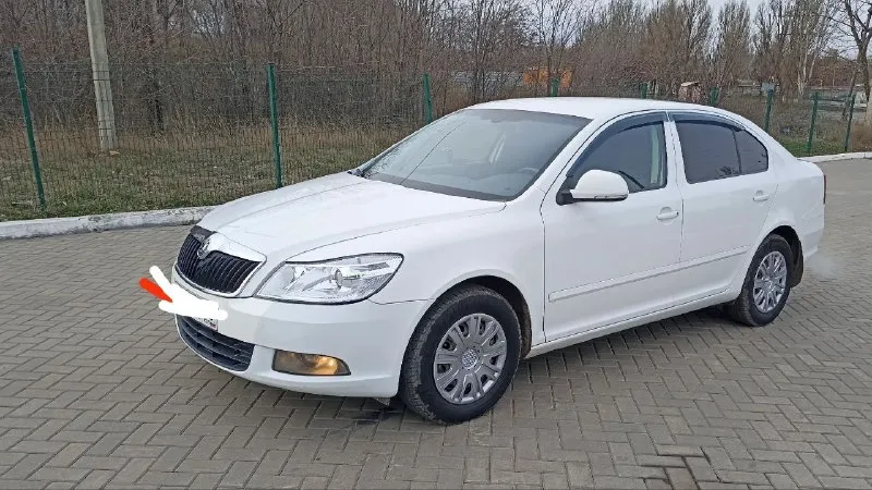 Skoda октавия а5 рестайлинг. 2012г. мех.1.6. пробег 223т. км. хорошее состояние. кап. ремонт двигате... - фотография