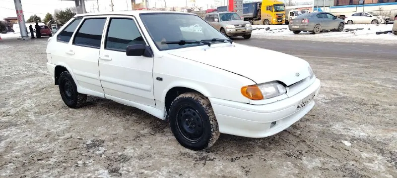 Продам ваз 2114 в хорошем состоянии авто 2013 г. в двигатель коробка без нареканий, ходовая и тормоза обслужены, дно без дырок, кузов целый, салон опрятный, резина r14 зима с шипами, документы в порядке, я хозяин, переоформление обязательно авто находится в г мариуполь цена 245 000 руб +79495524307 - фотография - 3