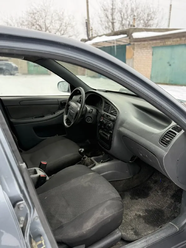 Продам ланос 2008 год выпуска технически автомобиль на полном идеальном ходу, сел завел поехал работает отлично 1.5 8 клоп комплектация:гур, эл стеклоподьемники, кондиционер печка греет отлично птс оригинал 2008 года (за всю жизнь 1 владелец) цена 220.000 торг (обмен) связь +7 (949) 041-65-91 осмотр макеевка 📞 звоните: +7(949)0416591 - фотография - 6