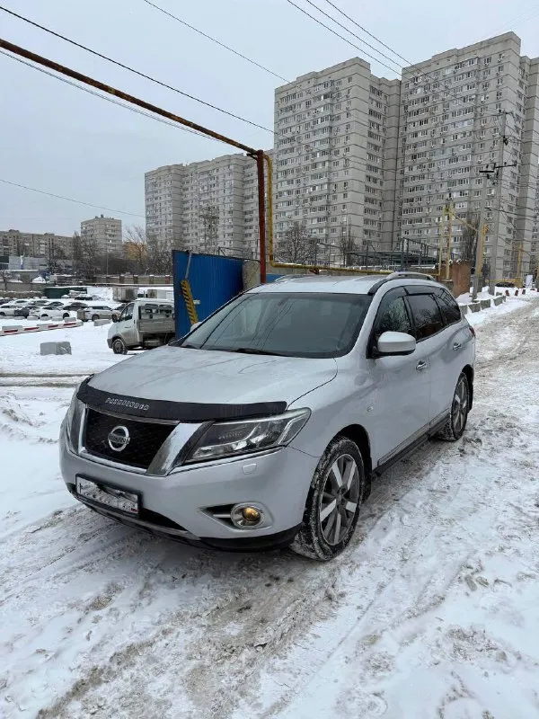 Продается отличный nissan pathfinder 2014 года выпуска, (4wd) надежный 7-местный внедорожник в макси... - фотография