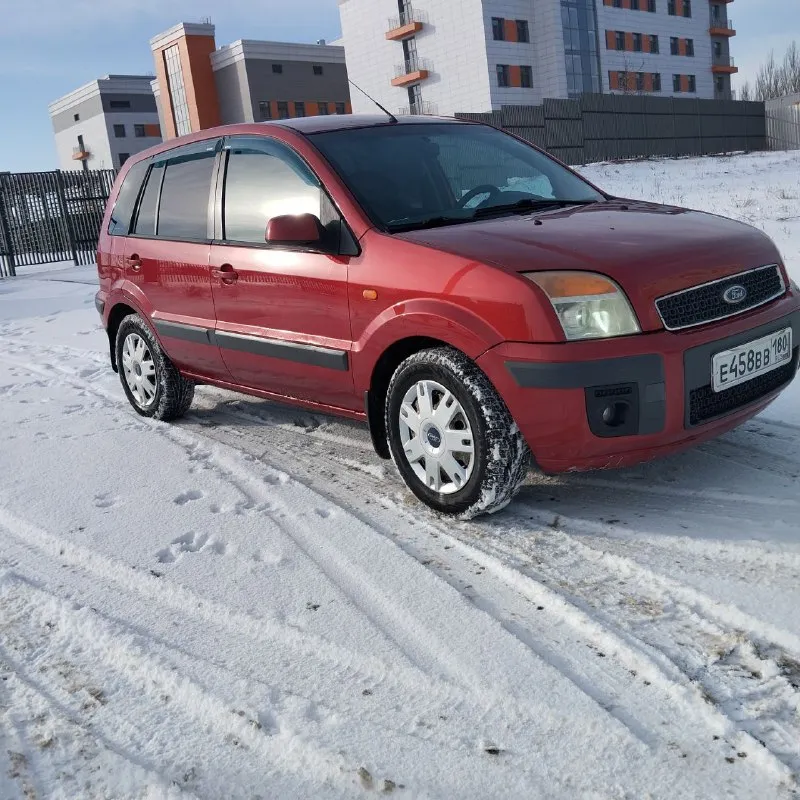 Продам семейный ухоженный ford на автомате год 2007 пробег в районе 180: менял приборку на новой сей... - фотография