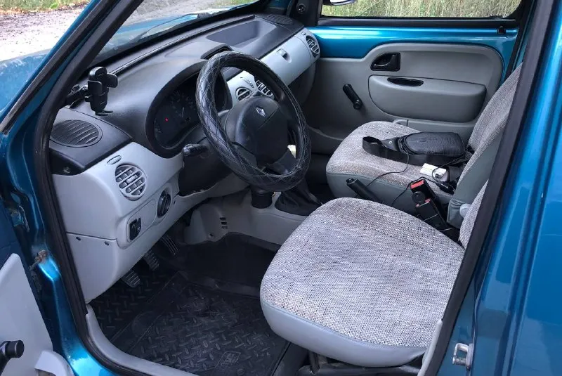 В продаже renault kangoo 2007г 1.4 бензин пробег 275т 3 владельца по птс. продажа от собственника, машина семейная, длительное время в одних руках. состояние авто хорошее, на полном ходу осмотр мариуполь-донецк( возможно и др города по договоренности ) цена 511 торг! телефон для связи +79496370012 - фотография - 6