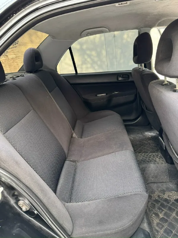 💶 цена: 430.000р (торг уместен) 📮 город:донецк днр 🚘 марка / модель: mitsubishi lancer 9 📅 год выпуска:2006 📊 пробег: 210.000 км ⛽ двигатель (тип, объем, ):бензин 1.6 🔧 тип кпп:механика 📝 описание: двигатель работает отлично, не дымит, не троит ! кпп переключается мягко и плавно ! ходовая не гремит, не стучит, никуда не тянет! машина без ржавчины и гнили (есть небольшие нюансы на передней левой и задней левой двери)! кондиционер заправлен и работает хорошо ! стоят дорогие диски r16 с хорошей резиной ! стоит хорошая музыка ! установлен приятный прямоточный выхлоп hks (заводской выхлоп отдаю в подарок)! установлена распорка передних стаканов! поменял ремень грм, ролик, сальник распредвала, датчик положение коленвала, заменил жидкость гур, антифриз, тормозную жидкость, прокладку клапанной крышки! машина хранится в тёплом гараже ! я владелец по птс, птс оригинал ! в подарок отдам новые тормозные колодки ручника, ремкомплект суппортов. телеграмм: +79493268970 📞 звоните: +7(949)3268970 - фотография - 8