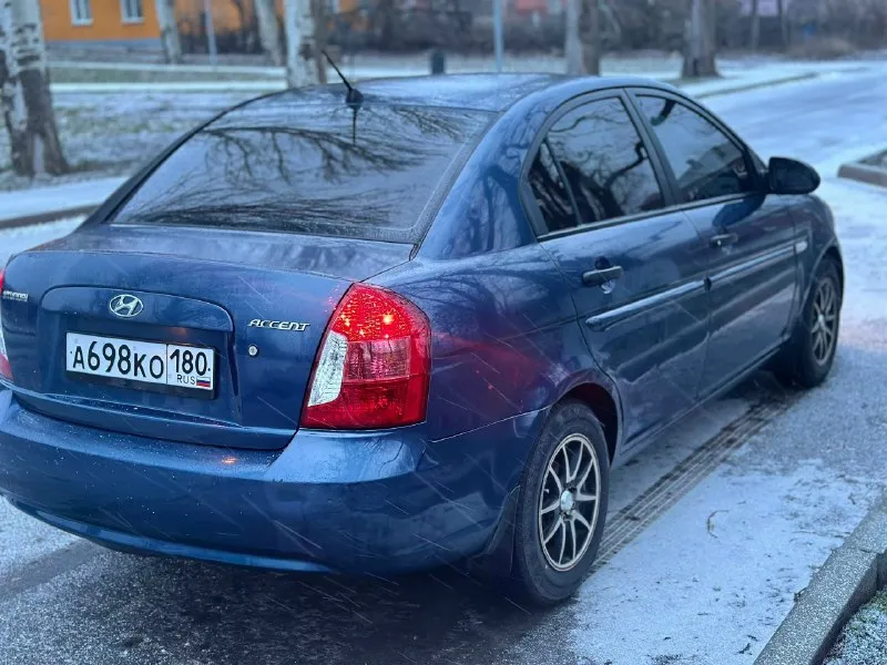 Продам hyundai accent 2006 года, мотор 1.4, тянет отлично, масло не ест, пробег 208 тысяч, не смотан... - фотография