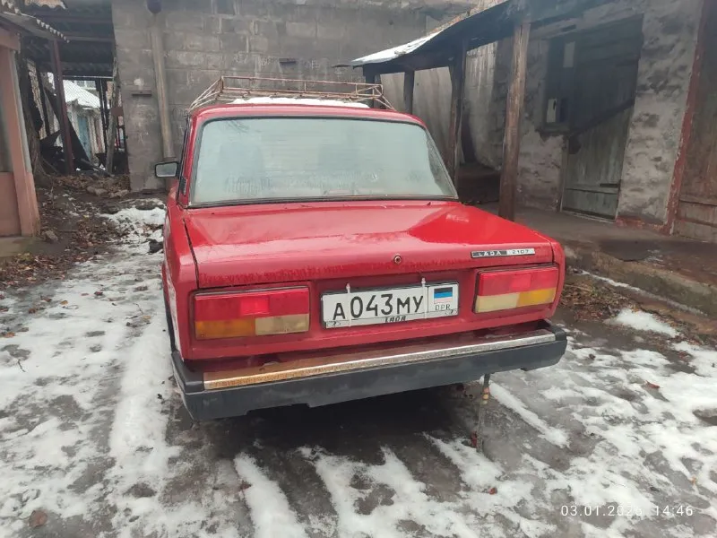 Г. енакиево продам ваз 2107 1988г. в 1.5l газ/бензин авто на ходу, на зимней резине. все вопросы в лс или по тел:+79495598231 📲 tg: виктор 📞 звоните: +7(949)5598231 - фотография - 4