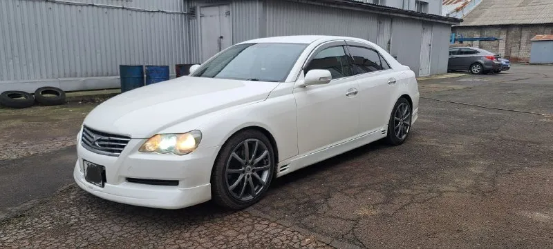 Toyota mark x полная пошлина, не конструктор и т. п. 2008г 170,000 пробег, подтверждается автотекой второй хозяин. кузов в прекрасном состоянии, год назад приехал с дальнего востока, дно пороги и т. д как новое, v6 2.5, 6-ступ автомат, 2 комплекта новой резины, летняя run on flat, масла и тех. жидкости поменяны, боком идёт, ухоженный автомобиль, ксенон поменян, фары отполированы, ходовая новая, стойки рычаги и тд. запчасти с lexus is 250, в таком состоянии авто придётся поискать, возможен обмен на gx470 с моей доплатой. 1.390 +79496397148 - фотография - 4