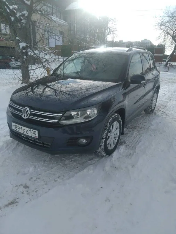Volkswagen tiguan год: 2011 авто в хорошем состоянии как внешне так и технически. документы в полном порядке. город: ростов-на-дону телефон: +7 (909) 420-88-94 +79496009134 (телега) цена: 900.000₽ торг. остальные вопросы по телефону - фотография - 3