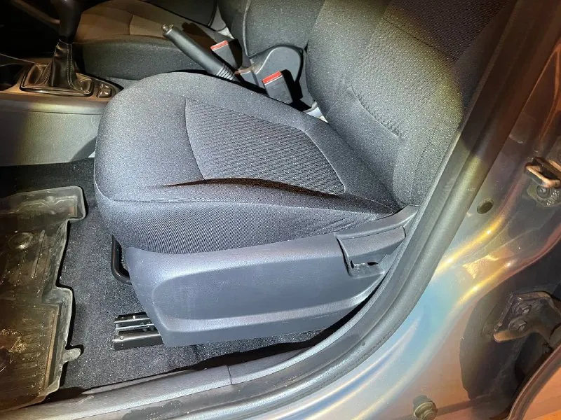 Веста 1.6, 2019, 90т. км. обслужена вся на много километров вперёд, продажа к сожалению вынужденая, оригинальный комплект грм с помпой и роликами передние тормоза: диски и колодки ате задние колодки трв, купил, но не стал менять родных ещё больше половины опоры двигателя и кпп от комфорт кастом, новая качественная гофра глушителя оригинальные новые передние рычаги трансмиссионное масло купер каждые 40тыс менялось, в двигателе номад 5в40 каждые 5к замена кондиционер отлично дует хорошая музыка чистая ухоженная два комплекта резины ноль шпакли естественно проверяйте любым способом цена 1040000, торг возможен все вопросы и ещё много фото +79493625205 и телега на нем 📞 звоните: +7(949)3625205 - фотография - 10