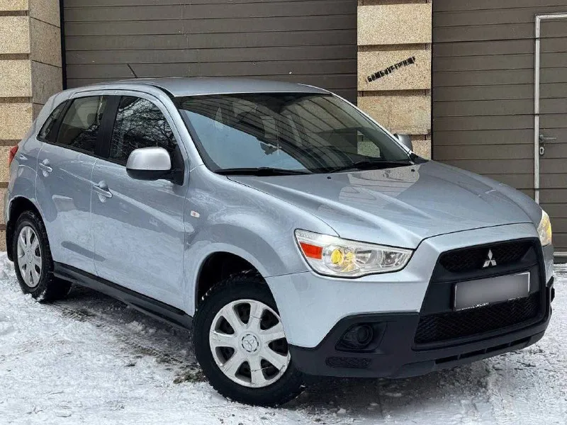 Продам mitsubishi asx год выпуска:2013 объём двигателя:1.6.v16 кпп механическая родной пробег:147.00... - фотография