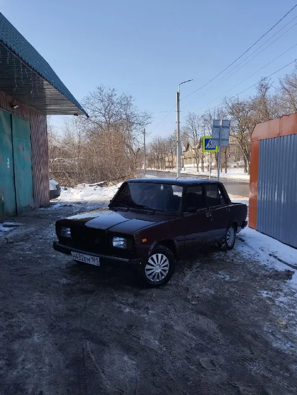 Ваз 2107 год 2006 карбюратор, машина в хорошем состоянии по технике все работает новый кар, новый ге... - фотография