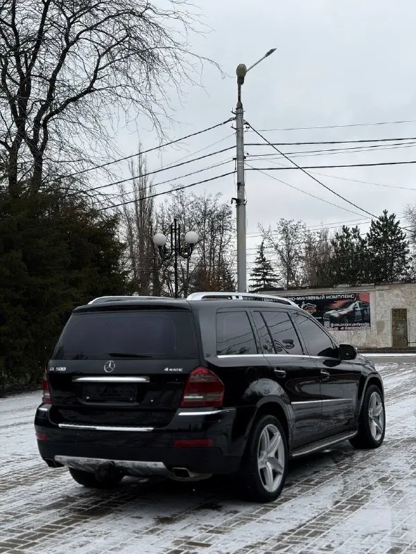 🇩🇪🇩🇪🇩🇪 mercedes - benz gl 500, 4 matic🇩🇪🇩🇪🇩🇪 mercedes gl год 2008 цена 1.550.000 торг ухоженный автомобиль как внутри так и снаружи, диски r21 amg на зимней резине + комплект летних 5.5 (m273) не дымит, не троит, масло не ест! работает четко, тяга сумасшедшая. коробка не пинает не буксует, без рывков. на пневме, обслужена пневмобаллоны новые, рычаги передней подвески также были заменены. все режимы пневмы работают исправно, не спускает mузыкальная система harman/kardon из дополнительных функций в автомобиле два люка, установлены мониторы в спинках сидений (в исправном состоянии), память сидений, подогрев всех сидений осмотр макеевка тел: +7 949 380 44 51 +7 949 380 44 52. 📞 звоните: +7(949)3804451 - фотография - 4