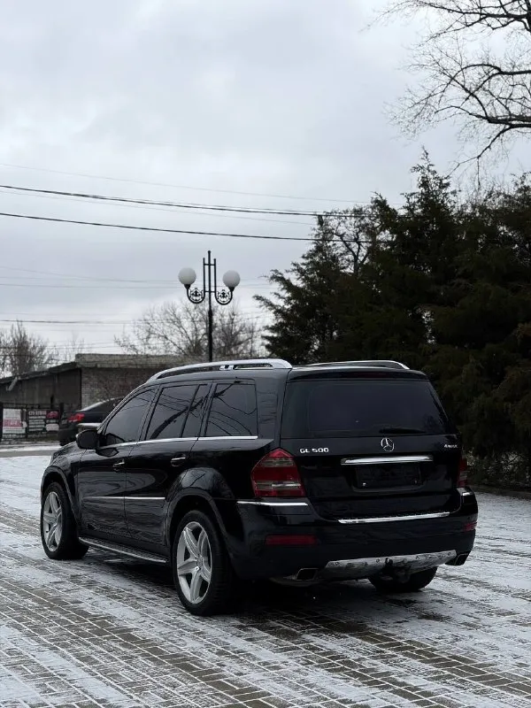 🇩🇪🇩🇪🇩🇪 mercedes - benz gl 500, 4 matic🇩🇪🇩🇪🇩🇪 mercedes gl год 2008 цена 1.550.000 торг ухоженный автомобиль как внутри так и снаружи, диски r21 amg на зимней резине + комплект летних 5.5 (m273) не дымит, не троит, масло не ест! работает четко, тяга сумасшедшая. коробка не пинает не буксует, без рывков. на пневме, обслужена пневмобаллоны новые, рычаги передней подвески также были заменены. все режимы пневмы работают исправно, не спускает mузыкальная система harman/kardon из дополнительных функций в автомобиле два люка, установлены мониторы в спинках сидений (в исправном состоянии), память сидений, подогрев всех сидений осмотр макеевка тел: +7 949 380 44 51 +7 949 380 44 52. 📞 звоните: +7(949)3804451 - фотография - 6