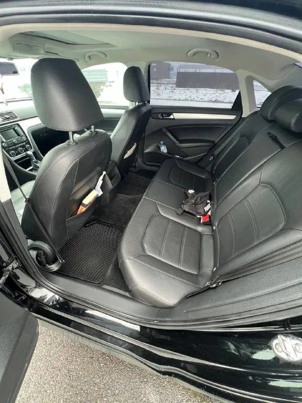 ‼️продам‼️ 🚘марка: volkswagen passat b7 ⛽️вид топлива:бензин 📦кпп :автомат ⚙️двигатель 2.5 📅год выпуска: 2012 💴цена: 1.100.000 т/руб 🗺️пробег: 245000 📱номер телефона: • коробка автомат. • кожаный салон • подогрев сидений • подогрев зеркал • климат контроль • электро регулировка зеркал • электро регулировка сидений • мультируль •акустика, aux, bluetooth, usb, •датчик света •датчик дождя 📍город мариуполь 📞 🇷🇺 звоните: +7-949-716-67-97 - фотография - 9