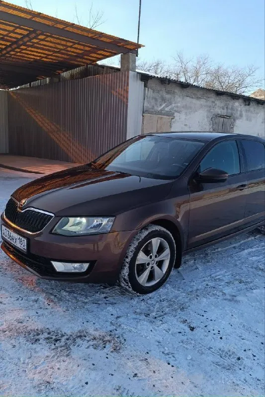 Продам skoda а7,2014 год,1.4 турбо, максимальная комплектация, в идеальном состоянии.1.2млн руб. , ш... - фотография