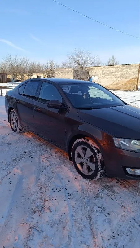 Продам skoda а7,2014 год,1.4 турбо, максимальная комплектация, в идеальном состоянии.1.2млн руб. , шахтерск +79494105337 📞 звоните: +7(949)4105337 - фотография - 3