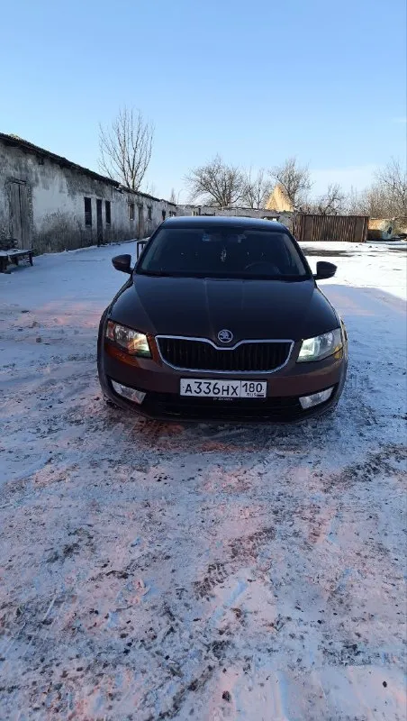 Продам skoda а7,2014 год,1.4 турбо, максимальная комплектация, в идеальном состоянии.1.2млн руб. , шахтерск +79494105337 📞 звоните: +7(949)4105337 - фотография - 5