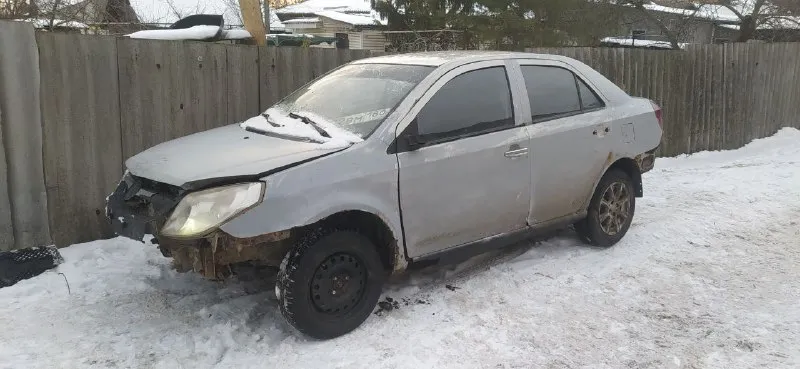 Продам geely мк не находу, с полным переоформлением 180 птс стс дкп, кузов на 3, салон в норме. цена... - фотография