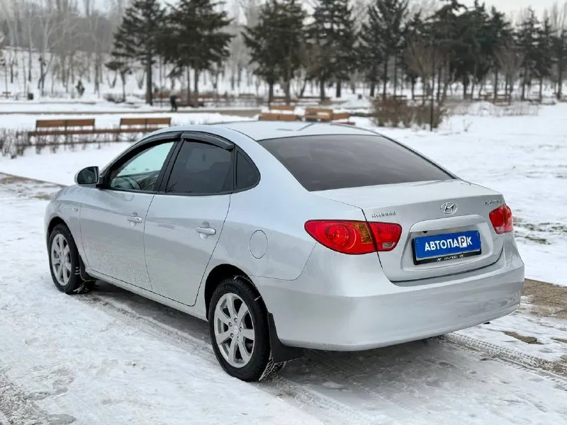 🇰🇵 hyundai elantra 💰цена: 690 000р 🏢город: мариуполь 📅год выпуска: 2007 🧾пробег: 197 748 км. ⚙️двигатель: 1.6 ⛽топливо: бензин/газ ⚙️кпп: механика 📞 телефон: +7-949-727-41-51 +7-949-551-91-52 +7-989-263-55-56 💾 описание: - фотография - 4