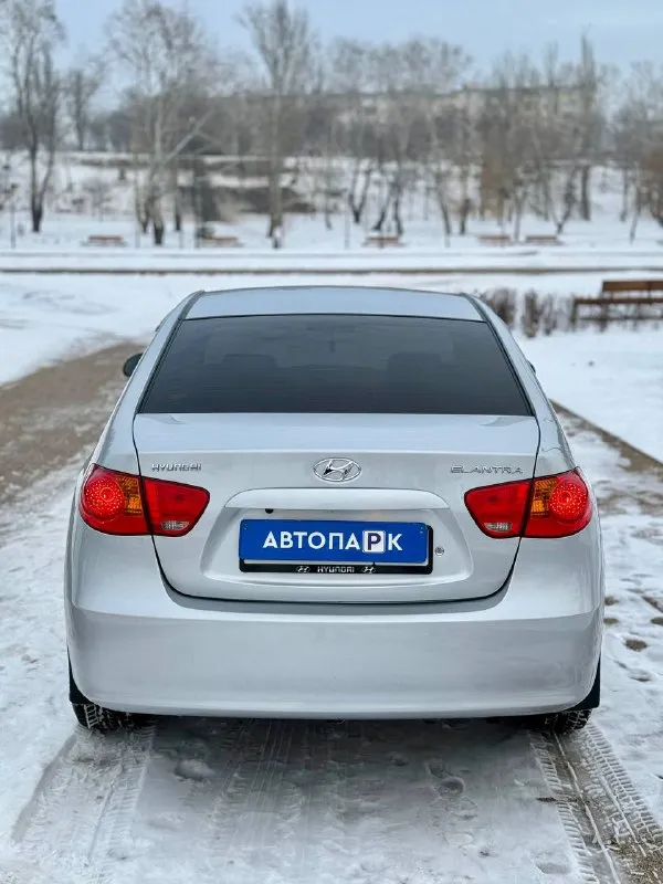 🇰🇵 hyundai elantra 💰цена: 690 000р 🏢город: мариуполь 📅год выпуска: 2007 🧾пробег: 197 748 км. ⚙️двигатель: 1.6 ⛽топливо: бензин/газ ⚙️кпп: механика 📞 телефон: +7-949-727-41-51 +7-949-551-91-52 +7-989-263-55-56 💾 описание: - фотография - 5