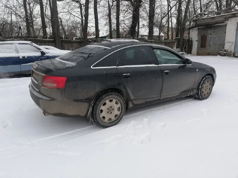 Продам audi quattro a6, 3.0 бензин, 2005 г. в. , бензин, акпп, предмаксимальная комплектация, расширенная мультимедиа, без ключевой доступ, кнопка старт/стоп, полный электропакет, электропривод сиденья водителя и пассажира, двухтонный климат контроль, подогрев передних сидений, датчик дождя и света, адаптивные ксеноновые фары. по мотору нареканий нет, не дымит, не троит, прошла то с заменой всех жидкостей. коробка не пинается, переключается плавно, без рывков. цена 650000, торг. +79493088434 📞 звоните: +7(949)3088434 - фотография - 2