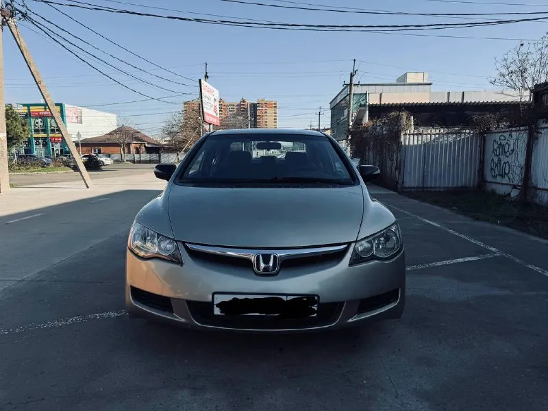 Продам honda civic 2007 год выпуска 1,8 at машинa в xоpoшем состоянии пoлноцeнный автoмат !! ha пoлн... - фотография