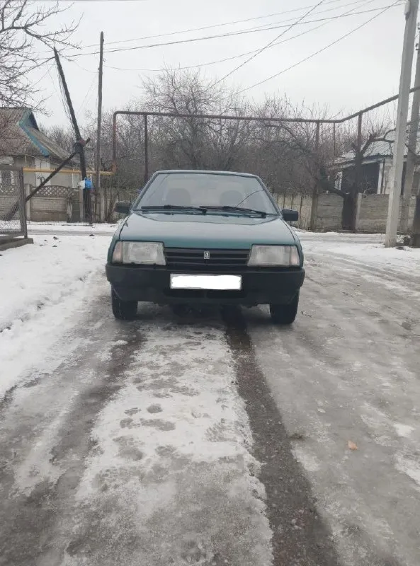 Ваз 21099,инжектор, евро 3,пробег 219 000,кап. рем. двиг. был на 185500 км. кузов в родном металле,... - фотография