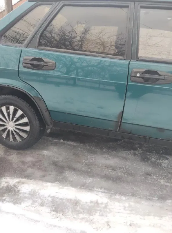 Ваз 21099,инжектор, евро 3,пробег 219 000,кап. рем. двиг. был на 185500 км. кузов в родном металле, сварки не требует. присутствуют рыжики. ходовая и тормозная часть перебрана, рулевая рейка заменена. новый аккумулятор, новая резина. цена: 210000руб, торг уместен. все вопросы по телефону +79493395692 артём +79493510677 руслан г. макеевка 📞 звоните: +7(949)3395692 - фотография - 5