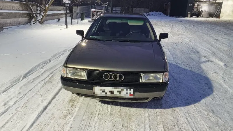 🚘 марка и модель: audi 80 b3 📏 пробег: 200000 📆 год: 1987 📝 кпп: ⚙️ описание: автомобиль на ходу, ез... - фотография