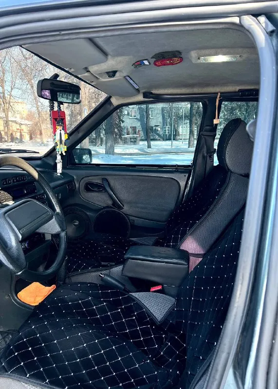 -продам ваз 2114 2011 год по документам полный порядок -двигатель в отличном состоянии, масло не берет не грамма (1.6) 8кл, не троит не дымит! -коробка в хорошем состоянии не хрустит не выбивает -по ходовой тоже порядок -подогревы сидений, передние стеклоподъемники, печка греет хорошо, обогрев заднего стекла -салон ухоженный спереди и сзади накидки, коврики ромб - стоит хорошая музыка, подиумы под 2-20ки, поставил одну пару avatar + стоит саб, музыка стоит отличная, (при продаже авто по музыки договоримся) - по свету стоят мини линзы + гладкие стекла светят отлично, led туманки покупались месяц назад - автомобиль ухоженный, езжу каждый день цена:330.000 тыс + (торг) реальному покупателю связь +79493973554 звоните пишите 📲 tg: @nnapht 📞 звоните: +7(949)3973554 - фотография - 7