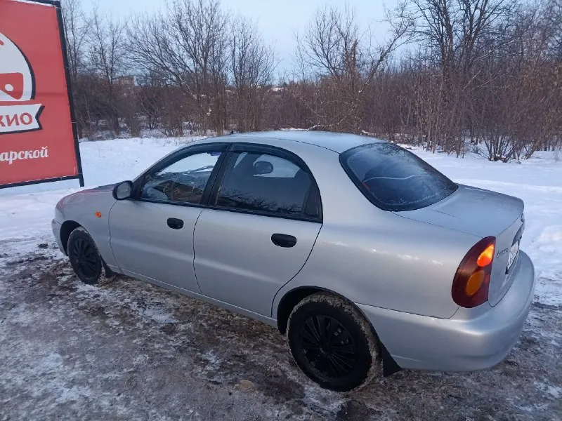Продам lanos 1.5 se, 2011год, 135т. км родного пробега, кондиционер, евро2 вписано, по технике и электрике все работает, я владелец, цена 385₽торг +79493237821 📞 звоните: +7(949)3237821 - фотография - 3