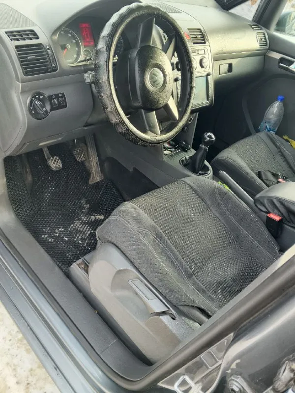 Продам volkswagen turan 2006 года 2.0 газ/бензин механика заводское метан машина полностью обслужена грм сцепление поменяны 10000 км назад по ходовке полностью обслужена также был произведён ремонт кпп и гбц 20000 км назад машина в одной семье с 2020 года я собственник цена 850000р торг все вопросы по телефону +79494825918 феникс телеграм или +79490898154 миранда 📞 звоните: +7(949)4825918 - фотография - 5