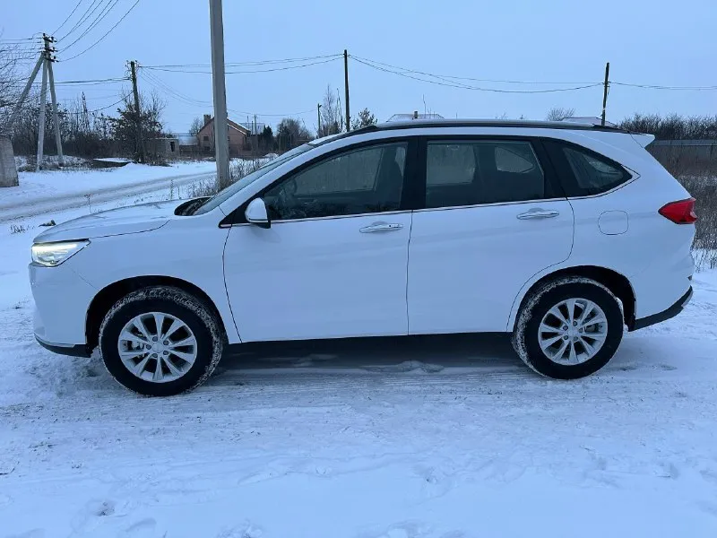 🔥новый haval m6 2025 🔥двигатель 1.5 турбо бензин 143.л. с, коробка 6ст механика!самая надежная связка!автомобиль с заводской гарантией 5 лет, покупатель будет первым собственником!продажа за наличный расчет, без скрытых платежей и прочих подводных камней-продажа только за наличные, никаких кредитов и прочей ерунды! автомобиль в хорошей комплектации, ест все для комфортной езды! мы находимся в шахтерске, авто в наличии, также есть доставка по всем новым территориям! цена 2.050.000 рублей звоните +79497122417 или +79495279679 📞 звоните: +7(949)7122417 - фотография - 3