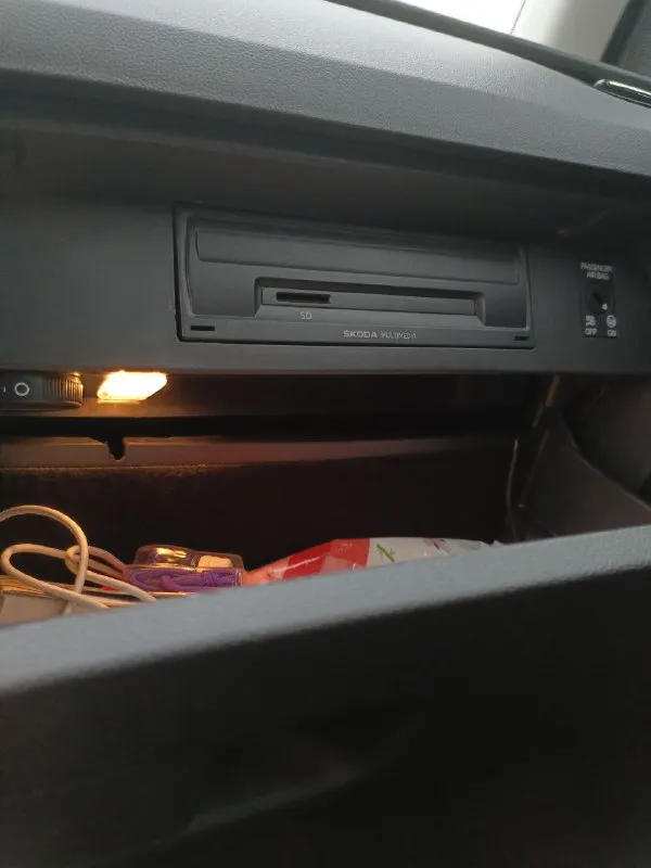 Пpoдам skoda octavia a7 2015 г. в. переходная модель. 2.0 tdi 150 л. с. кпп dsg6 с мокрым сцеплением (dq 250) пробег 168.500 км. обслужена. вопросы по телефону. +79493074229 с 8-22 1.250.000 ₽ осмотр днр новый свет старобешевский р-н 📲 tg: @kozyrnoi87 📞 звоните: +7(949)3074229 - фотография - 9