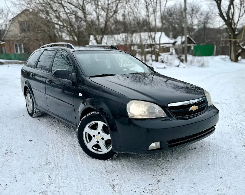 Цена 490.тыс. руб. срочно очень срочно. chevrolet лаччети 2009г. в.1.6 механика авто в хорошем состо... - фотография