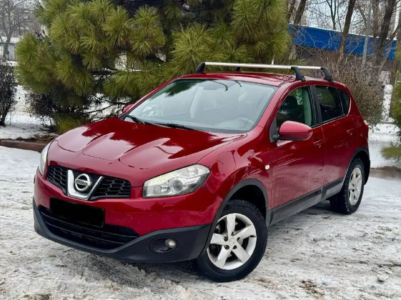 В продаже отличный семейный автомобиль nissan qashqai 2011 года выпуска автомобиль на отличном бензиновом моторе 2.0 литра, в отличном состоянии никаких вопросов по двигателю и коробке нет совсем, ходовая также полностью обслужена! комплектация: двух зонный климат, подогревы сидений, мульти руль, качественная музыка, 4 эсп! также возможен обмен и продажа в кредит. осмотр донецк цена: 950.000 ₽, быстрому покупателю торг! ☎️ +7 (949) 374-95-82 📞 звоните: +7(949)3749582 - фотография - 4