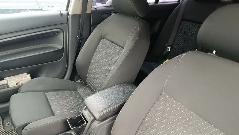 Skoda superb 2007 двигатель: 1.8 турбо коробка: механическая пробег: 310 тысяч привод: передний машина в хорошем техническом состоянии, своевременное техническое обслуживание. масло не ест. по лкп есть нюансы - видно на фото. -климат -подогрев зеркал -подогрев передних сидений в серьезных дтп автомобиль не участвовал. один владелец, юридически чистый, переоформление без проблем. макеевка цена: 450 000 (торг) тел: +7(949)323-51-28 - фотография - 6