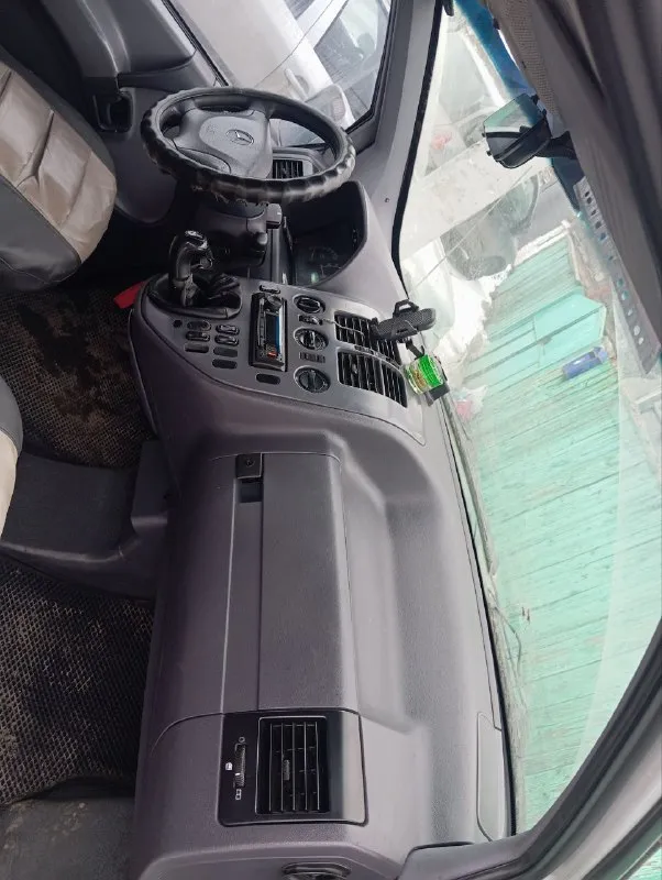 Продам mercedes benz vito. 638 112. 2003 г. пробег 490 родной не отмотан, я второй хозяин. по птс 1 хозяин, лично проехал 270 т. ходовая полностью перебрана, мотор от замены до замены масла не ест масло лью только хорошее oral. кондиционер подогрев зеркал все работае, 2 комплект ключей, 2 комплекта резины, лето на титанах, причина продажи, машина стоит без дела! г. донецк телефон +79494516841 телеком +79498060281 📲 tg: сергей юрьевич 📞 звоните: +7(949)4516841 - фотография - 10