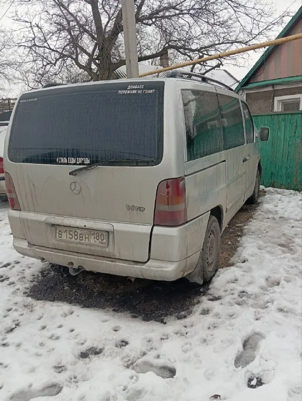 Продам mercedes benz vito. 638 112. 2003 г. пробег 490 родной не отмотан, я второй хозяин. по птс 1 хозяин, лично проехал 270 т. ходовая полностью перебрана, мотор от замены до замены масла не ест масло лью только хорошее oral. кондиционер подогрев зеркал все работае, 2 комплект ключей, 2 комплекта резины, лето на титанах, причина продажи, машина стоит без дела! г. донецк телефон +79494516841 телеком +79498060281 📲 tg: сергей юрьевич 📞 звоните: +7(949)4516841 - фотография - 7