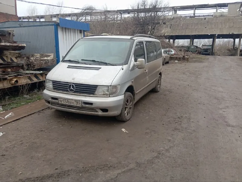 Продам mercedes benz vito. 638 112. 2003 г. пробег 490 родной не отмотан, я второй хозяин. по птс 1 хозяин, лично проехал 270 т. ходовая полностью перебрана, мотор от замены до замены масла не ест масло лью только хорошее oral. кондиционер подогрев зеркал все работае, 2 комплект ключей, 2 комплекта резины, лето на титанах, причина продажи, машина стоит без дела! г. донецк телефон +79494516841 телеком +79498060281 📲 tg: сергей юрьевич 📞 звоните: +7(949)4516841 - фотография - 9