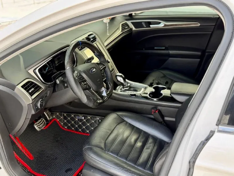 Цена 1649000 рублей (торг) продам fusion titanium north america (кузов c7) в топовом цвете white platinum птс 2014 производство, 2015 модельный год, растаможен на учете. двигатель 1.5 турбо (классический автомат) пробег 206 тыс км продаю лично я, я хозяин машины птс оригинал (эптс). долгов, штрафов, обременений не было и нет. порядочность гарантирую. классическая 6 ступенчатая акпп, отличная комплектация, салон натуральная кожа с памятью, люк и все что нужно для комфорта. из сша приехал полностью целым. технических и юридических проблем нет. автомобиль полностью в родной краске, все стекла и оптика завод, все в оригинале включая пылевую защиту днища. пробег пишу реальный а не как в 90% объявлений. на каждой детали уф маркер и наклейка ничего не менялось и не билось. полностью исправен : все агрегаты, узлы и электроника работают штатно. никаких ошибок, запотеваний, течей и прочего нет. обслуживался мной без экономии от а до я. произведена модификация системы впуска оригин 📞 звоните: +7(949)0040701 - фотография - 5