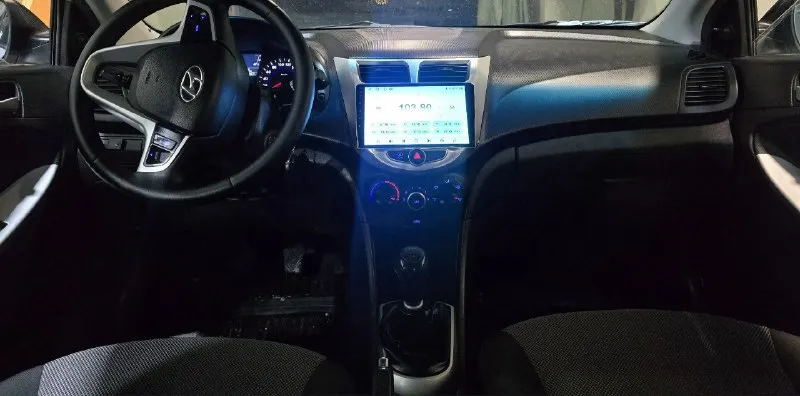 Продам hyundai accent 2012год. 137000км. родного пробега ! автомобиль местный 1 владелец за все время эксплуатации! кузов полностью в заводской краске, салон не затяган! установлено гбо4 ( вписан) очень дёшево ездить, расход 9 литров газа по городу! масла, фильтра только заменил. по кузову не каких проблем нет, в живую как на фото ! документы в полном порядке, продажа от собственника. готов на любые проверки, скрывать не чего! звоните будете очень довольны покупкой + будет хороший торг возле капота! цена 900 т. руб. +79494919098 донецк 📞 звоните: +7(949)4919098 - фотография - 7