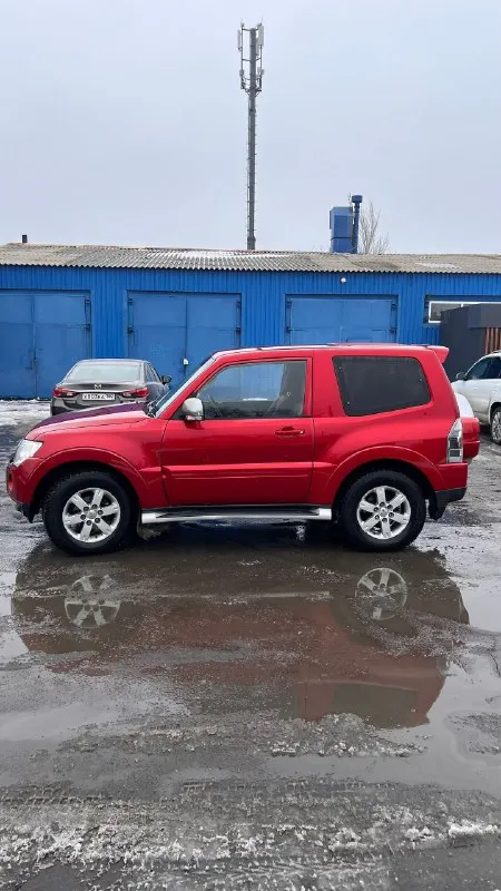 Продам mitsubishi pajero 4 2007 года выпуска за машиной был бережный уход пробег: 380.000 цвет: красный 3.2 дизель кпп механика авто в хорошем состоянии. проходимость очень высокая. есть проблемы со второй передачей, за это готов скинуть документы в полном порядке торг уместен. цена: 1.350.000 +79185179338 +79497061087 📞 звоните: +7(949)7061087 - фотография - 3