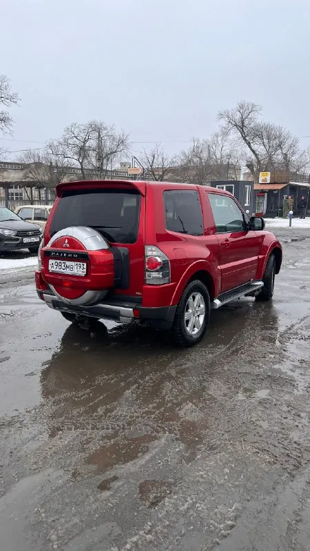 Продам mitsubishi pajero 4 2007 года выпуска за машиной был бережный уход пробег: 380.000 цвет: красный 3.2 дизель кпп механика авто в хорошем состоянии. проходимость очень высокая. есть проблемы со второй передачей, за это готов скинуть документы в полном порядке торг уместен. цена: 1.350.000 +79185179338 +79497061087 📞 звоните: +7(949)7061087 - фотография - 6