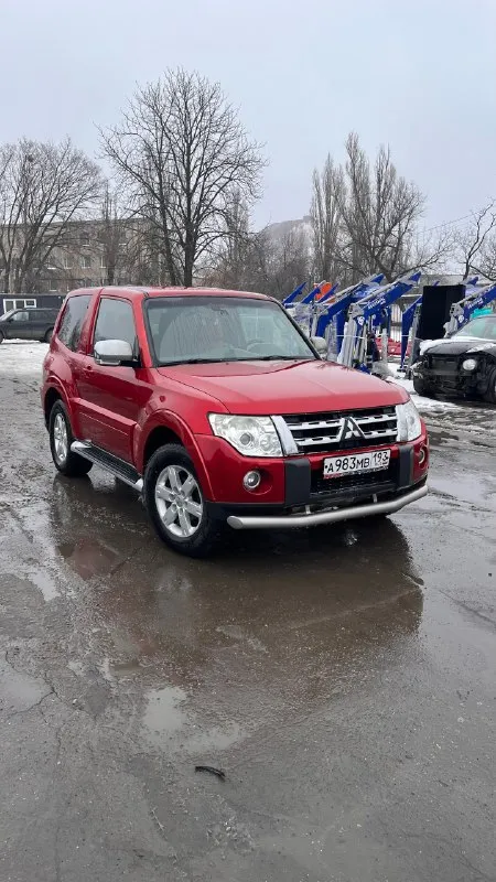 Продам mitsubishi pajero 4 2007 года выпуска за машиной был бережный уход пробег: 380.000 цвет: красный 3.2 дизель кпп механика авто в хорошем состоянии. проходимость очень высокая. есть проблемы со второй передачей, за это готов скинуть документы в полном порядке торг уместен. цена: 1.350.000 +79185179338 +79497061087 📞 звоните: +7(949)7061087 - фотография - 8