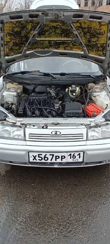 Продам ваз 2112, 2006 год, пробег 200 тыс. 2 хоза. без штрафов и запретов, на учёте. 124 двигатель (клапана не гнёт)1.6, 16 клапанный, на валах, полностью обслужен. коробка идеал, новый акомулятор. стоит новый выхлоп -субару саун, рычит, стреляет, кидает пламя, попкорн. стоит новая облегчённая усиленная спортивна рулевая рейка. кузов целый, не варен, без дефектов и дтп. машина полностью вкруг зашумлена, под автозвук. диски r 15, стоит совершенно новая летняя резина viati. стойки новые, пружины не пиленые. стоит новая тормозная система, вакуум, шланги, трубки, барабаны, колодки, суппорта, вентилируемые диски. музыка снята, но есть новая вся подводка под музыку, спереди 2 подиума под 2-20ки. 2 рупора, сзади подиум из дерева под 2 овала. салон целый, чистый без дефектов. в машине установлен регистратор и камера заднего вида. две пары номерных знаков, дубликаты на машине. цена 330 тыс. снежное +79495170623 или telegram 📞 звоните: +7(949)5170623 - фотография - 5