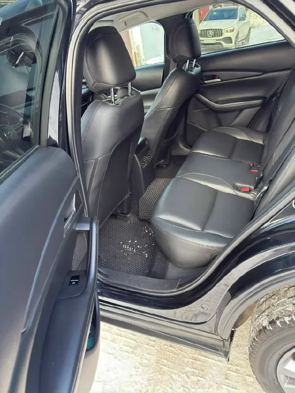 💥 mazda сх-30💥 пробег:2021г. пробег:86000 обьём:2,5(197л. с) привод: полный машина в идеальном состоянии, крашен капот и передний бампер, подушки не стреляли, капот в бронеплёнке, кожанный салон, 2х зонный климат, новый акум. , цена:290000 +79493324137 павел 📞 звоните: +7(949)3324137 - фотография - 7