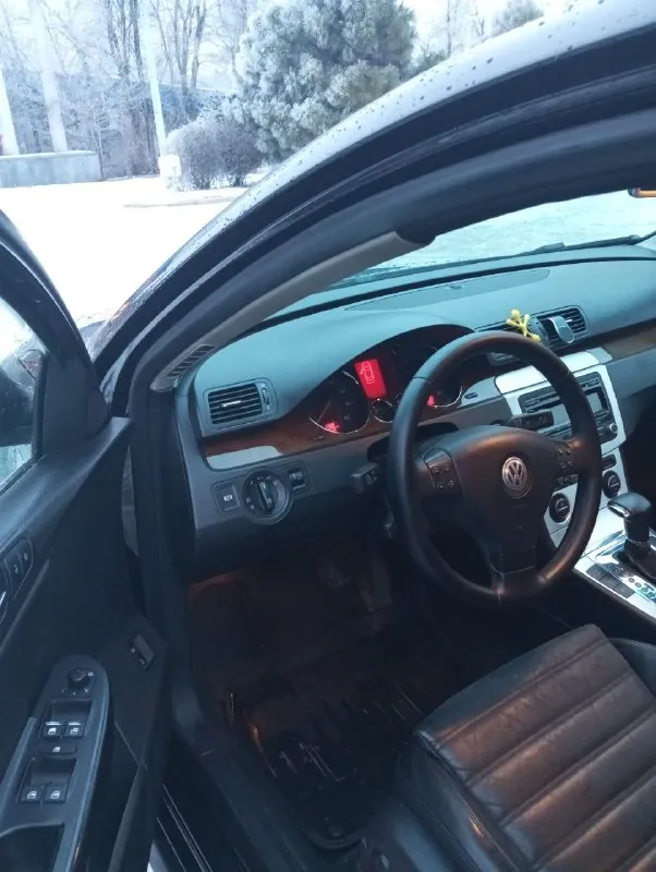 Продажа в днр 📌 ✅ volkswagen пассат б6. ✅кпп автомат. ✅год 2008. ✅объём 1,8. в хорошем состояние в полной комплектации. в машине все работает. круиз контроль. электро зеркала. подогрев зеркал. авто свет. адаптивные фары. затемнение заднего зеркала. мультируль. подогрев сидений. подогрев омывателя стекла. все кнопки работают. 💰цена 800.000 рублей. 📲телефон +79495943519 📞 звоните: +7(949)5943519 - фотография - 7