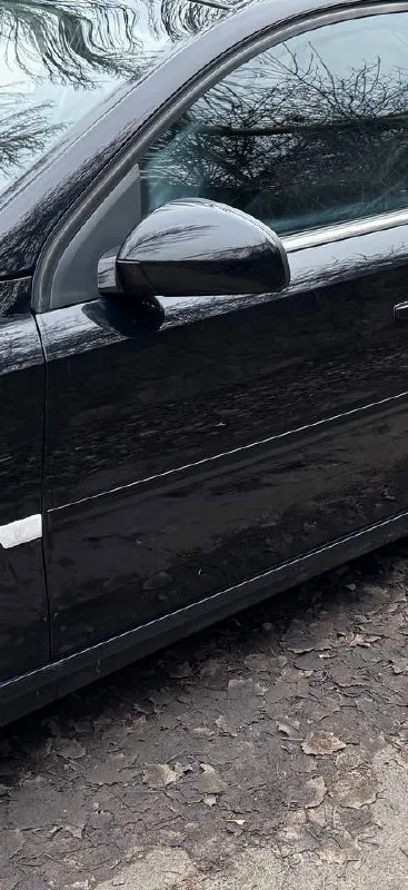 ‼️срочная продажа‼️ продам opel вектра с, 2007 год, 1.8, пробег 223500 обслужен: масло заменено, по ходовке ни звука, не стука, по мотору нареканий нет, масло не кушает, теплообменник обслужен все течи убраны. авто каждый день на ходу осталось заменить два задних датчика абс, по кузову целая гнили, ржавчины нет комплектация: два стеклоподъемника, климат, кондер заправлен, работает, резина зима хорошая. продажа срочная цена 600000 торг +79493640526 донецк, петровский район 📞 звоните: +7(949)3640526 - фотография - 3